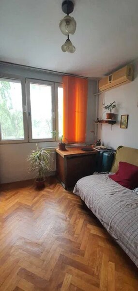 Drumul Taberei, Valea Ialomitei, 3 camere, et. 2/4